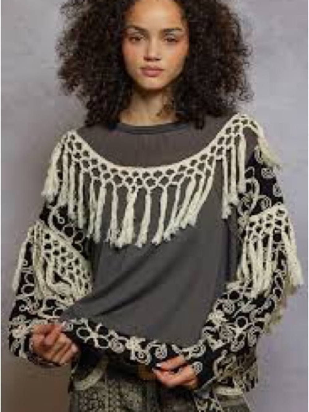 🖤🤍🖤 POL Black Sweatshirt with White Crochet Fringe 🖤🤍🖤